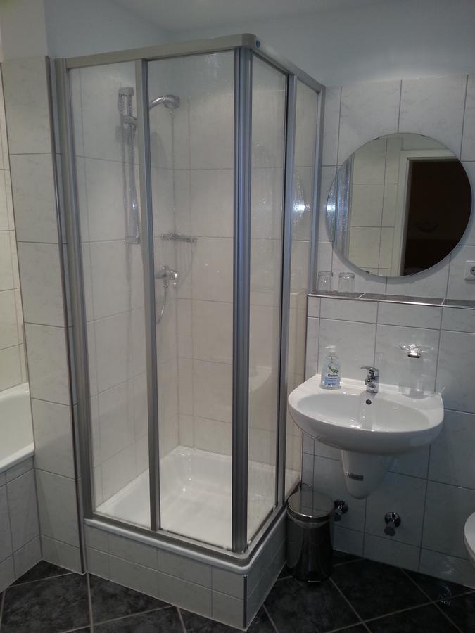 Hotel Bad Bruckhaus Gurtweil Szoba fotó